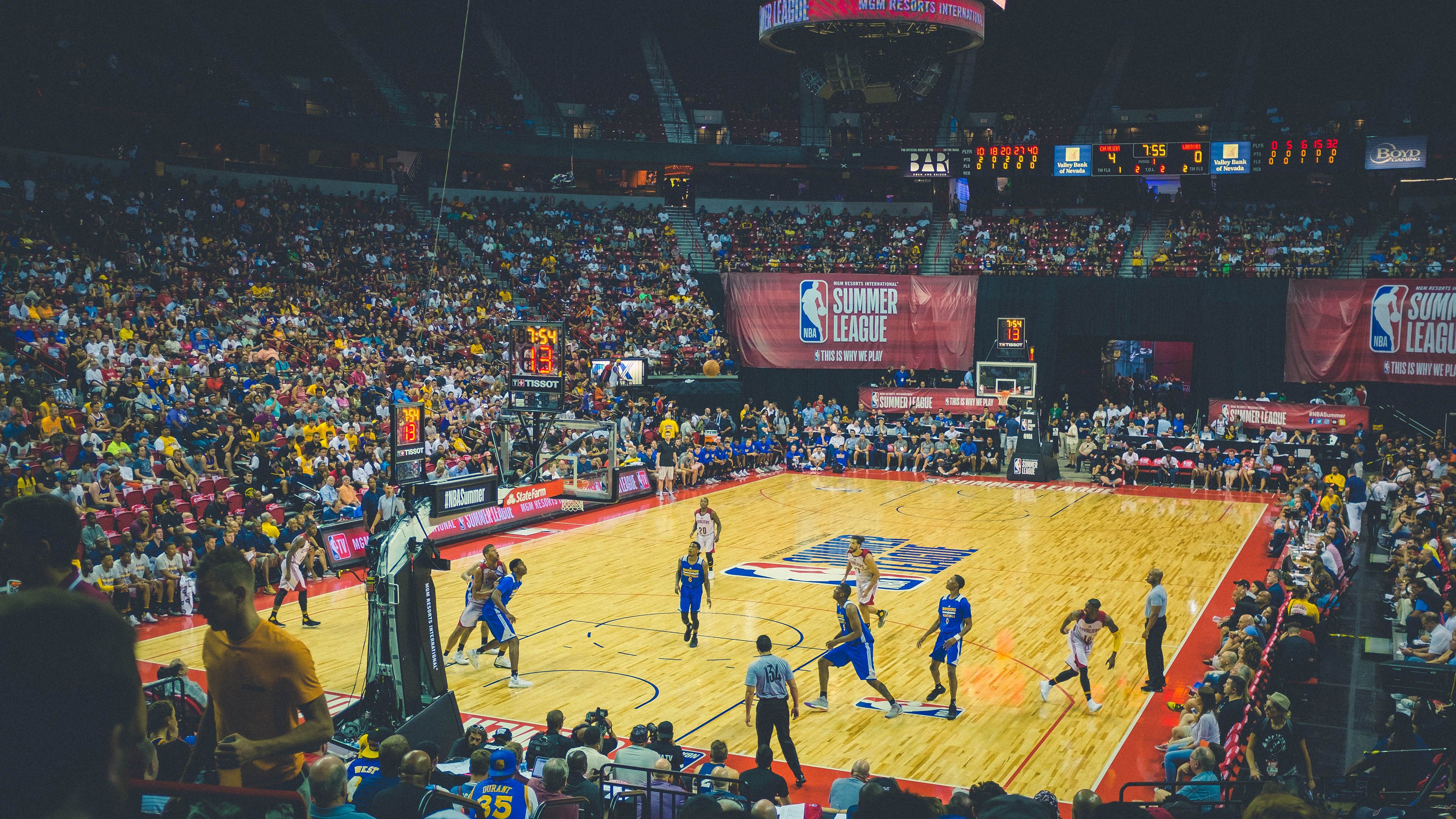 九游体育平台-年度焦点之战之夜,切特表现堪称教科书